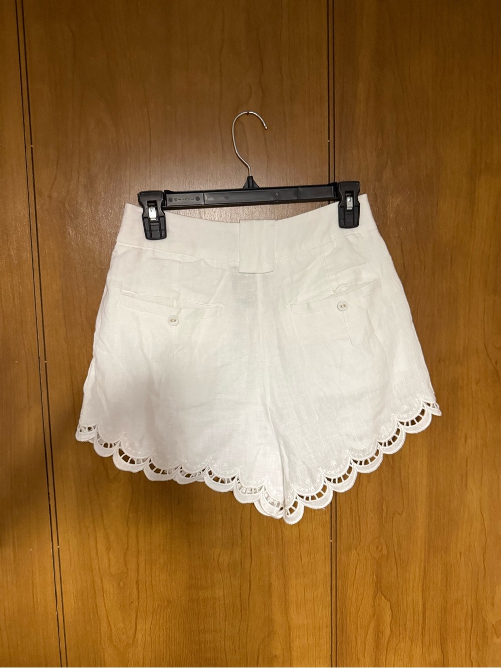 Farm Rio Ruchelieu Embroidered Scalloped Linen Blend Shorts - Picture 4 of 5